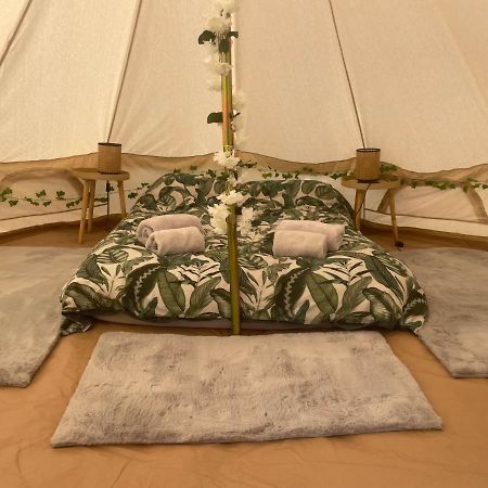 Luxury Glamping At The Riverside 호텔 스케그니스 외부 사진