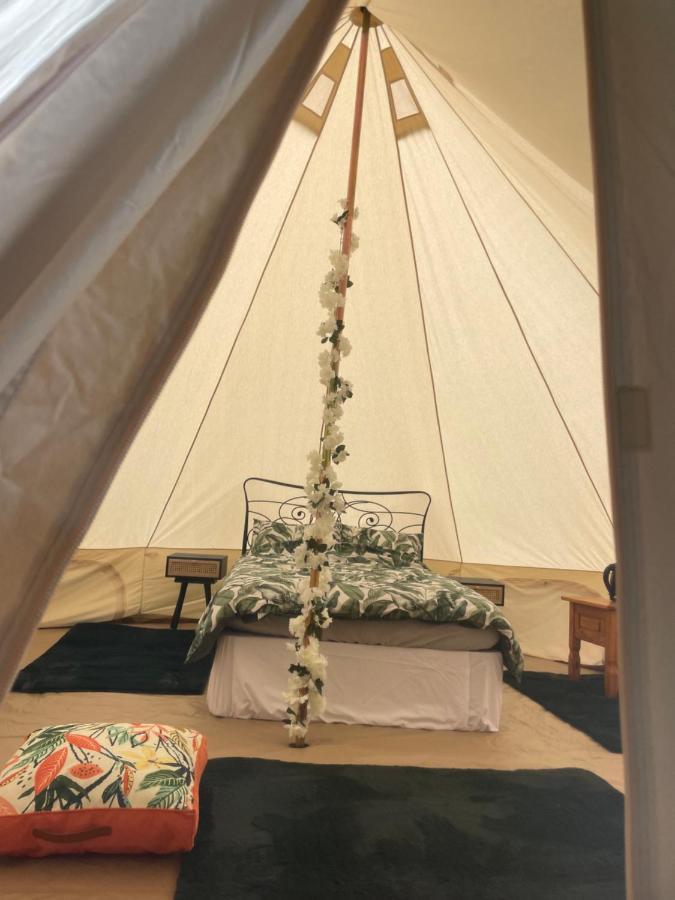 Luxury Glamping At The Riverside 호텔 스케그니스 외부 사진