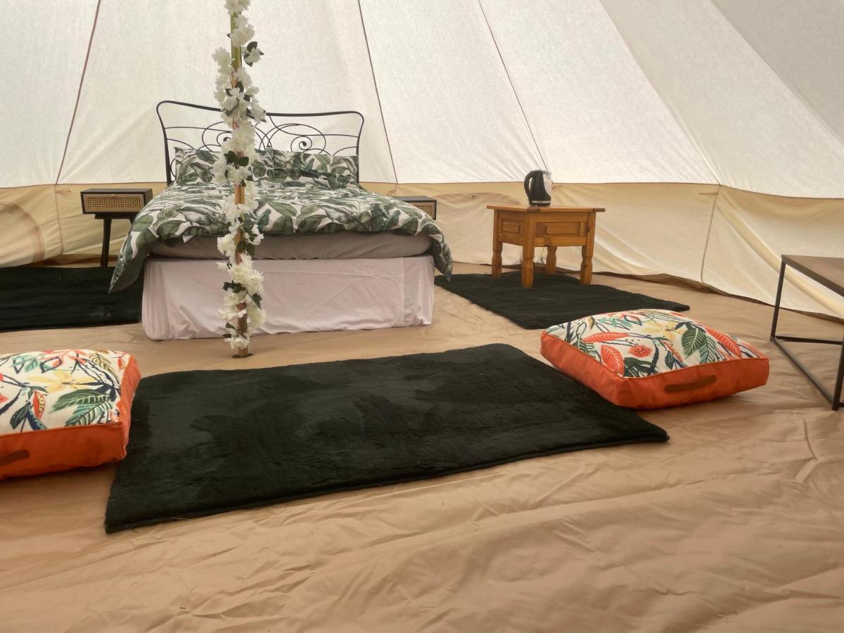 Luxury Glamping At The Riverside 호텔 스케그니스 외부 사진