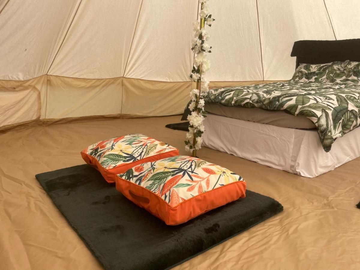 Luxury Glamping At The Riverside 호텔 스케그니스 외부 사진